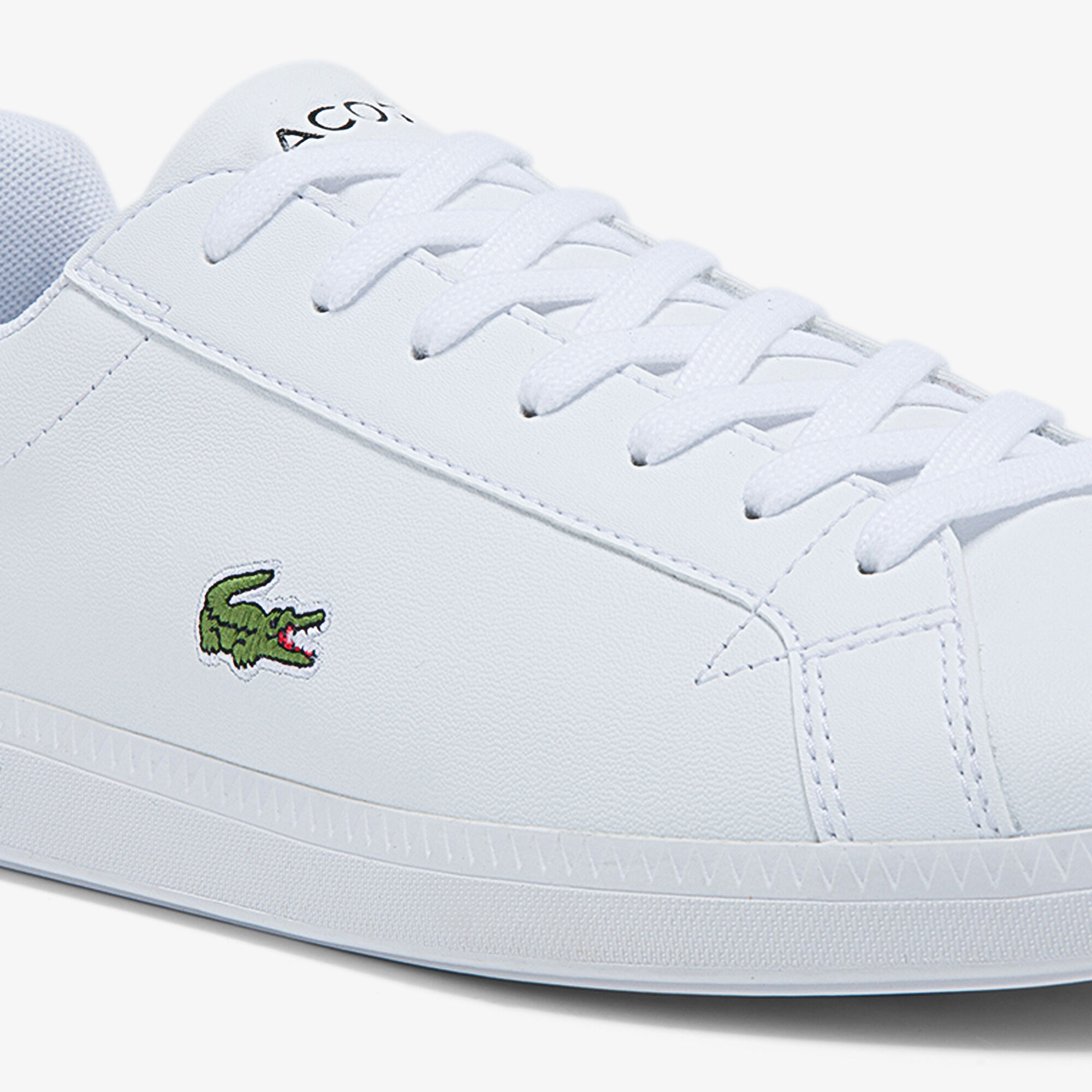 lacoste graduate leather