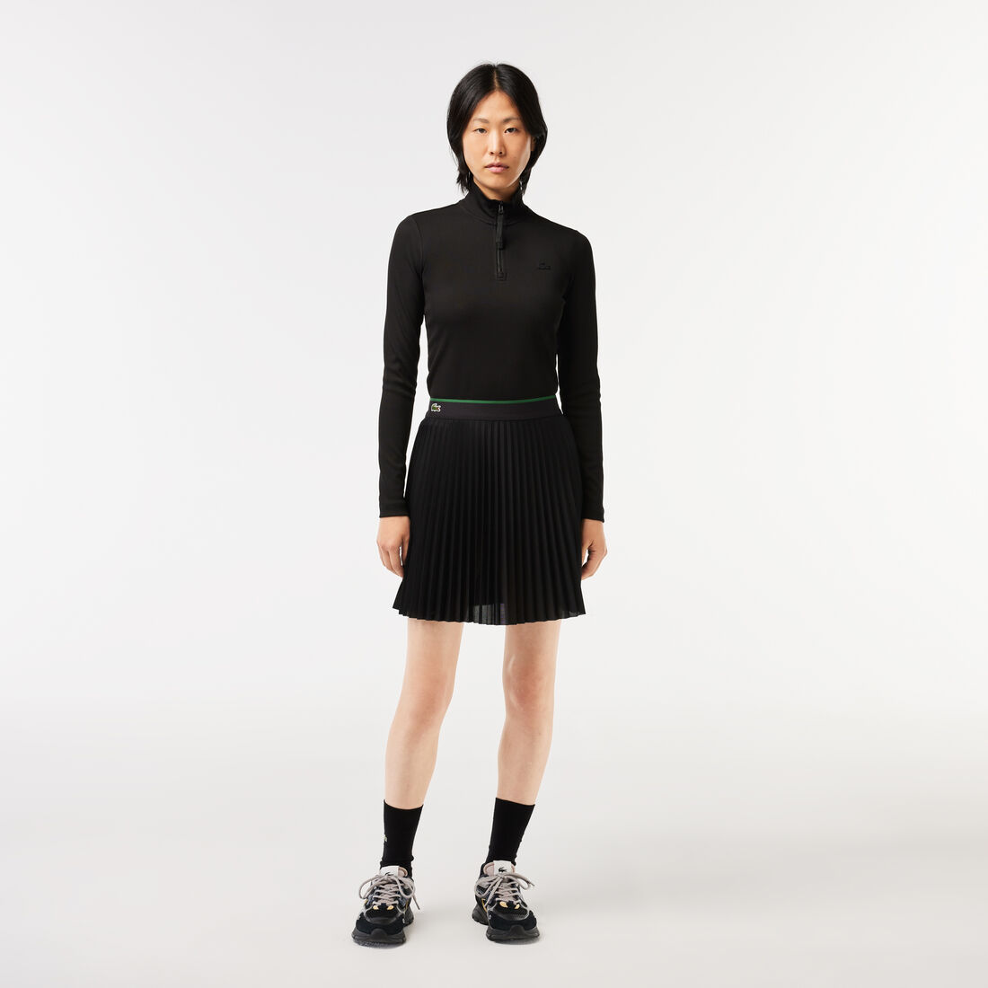 Short Pleated Elastic Waist Skirt